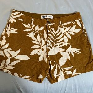 Old Navy Linen shorts